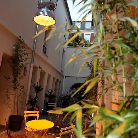 Hostel The Loft Boutique Paryż