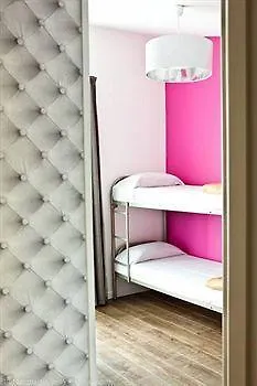 Vandrarhem The Loft Boutique Paris