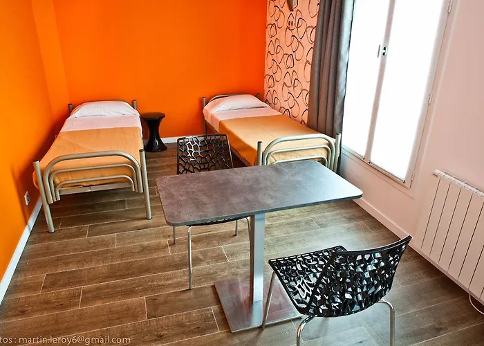 بيت شباب The Loft Boutique باريس